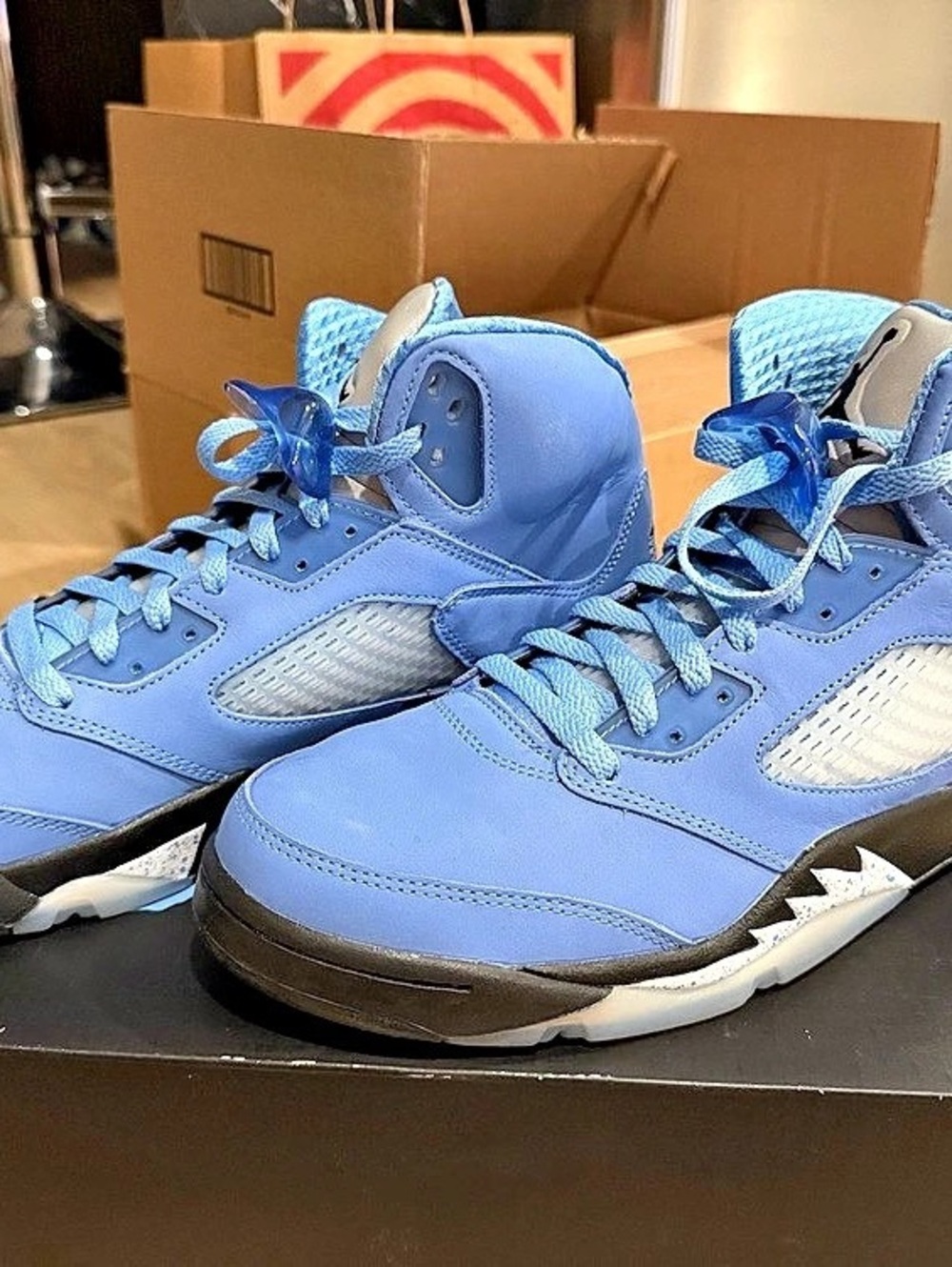 Jordan Air Jordan 5 Retro SE 'UNC University Blue' Blue
